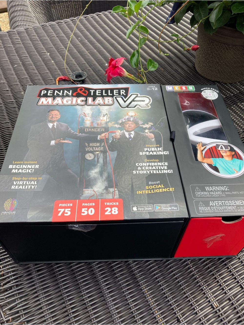 Penn & Teller VR Magic Lab